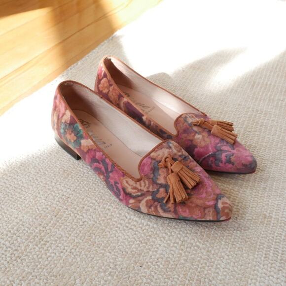 Anthropologie Bique Ballerinas | Velvet loafer pointed toe floral suede trim siz - Picture 4 of 13